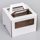 Коробка под торт 2 окна, с ручками, белая, 28 х 28 х 20 см - Фото 2