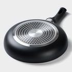 Сковорода Доляна Basic, d=22 см, пластиковая ручка, антипригарное покрытие, индукция, чёрная - Фото 5