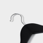 Плечики - вешалки для одежды Доляна, 44.5×23 см, 3 шт., с перекладиной, сорт B, дерево клён, чёрные - Фото 4