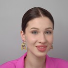 Серьги со стразами "Модница" в очках, цвет жёлто-красный в золоте - фото 804822295