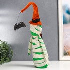 Кукла интерьерная "Мумия в колпаке с летучей мышью" 40х10 см - фото 21577134