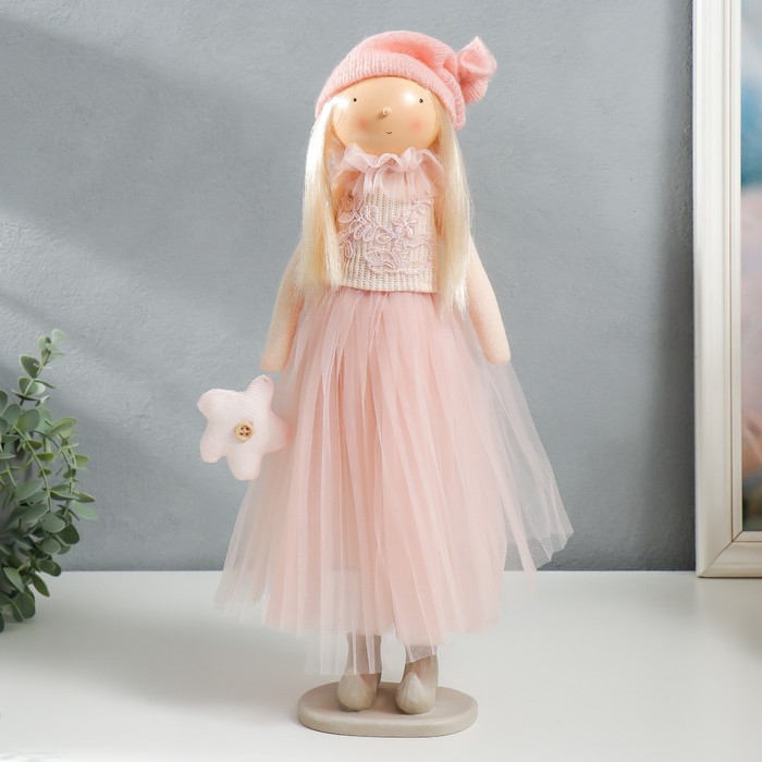 Кукла интерьерная Малышка в розовом, с цветком, с длинными волосами 41,5х14,5х16 см