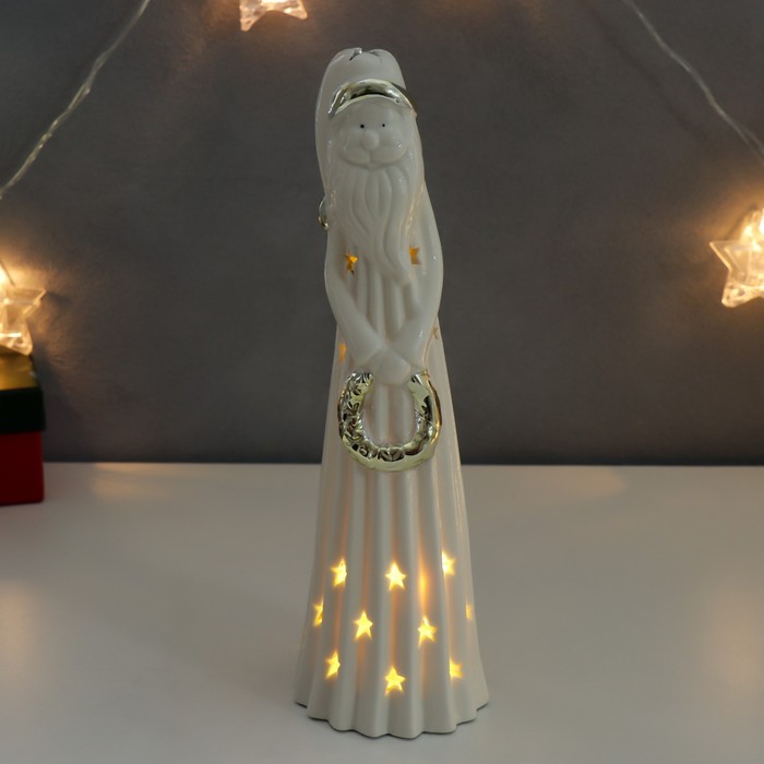 Сувенир керамика световой "Дедушка Мороз с веночком" золото 26х7,5х7,5 см - фото 1907435486