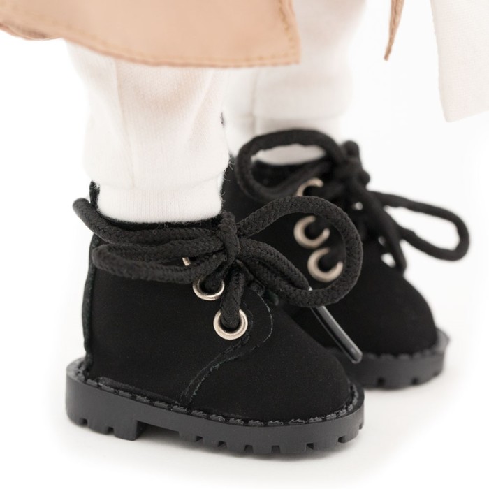 Мягкая кукла Mia «В бежевом тренче», 32 см 53986