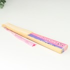Веер бамбук, текстиль h=21 см "Бабочки в сакуре" сиренево-розовый, с кисточкой - Фото 3