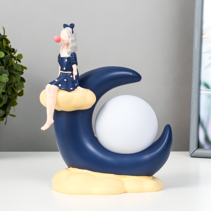 Настольная лампа "Девочка" LED от батареек 2хLR44 темно-синий 15,5х9,5х20 см - Фото 1