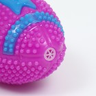Мяч для собак светящийся с пищалкой "Регби", TPR, 7 см, розовый - Фото 3