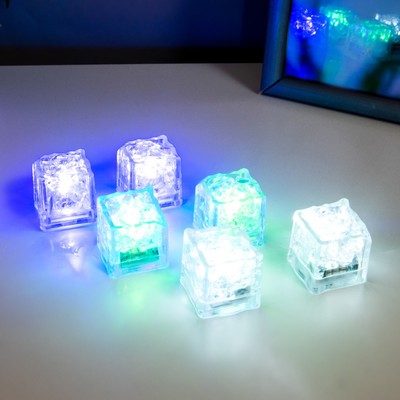 Фигурка светящаяся RISALUX «Льдинка» LED-ночник водный, от батареек 3×AG3, 2.6×2.6×2.7 см, МИКС