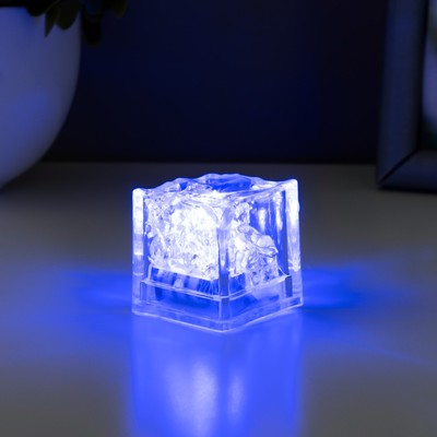 Фигурка светящаяся RISALUX «Льдинка» LED-ночник водный, от батареек 3×AG3, 2.6×2.6×2.7 см, МИКС