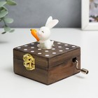 Шкатулка музыкальная механическая "Зайчик с морковкой" 7,5х6,5х8,5 см - Фото 4