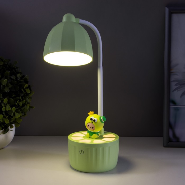 Лампа настольная "Мини лягушенок" LED 3 режима 6,4Вт USB салатовый 10х10х37,5 см RISALUX - фото 1886835482