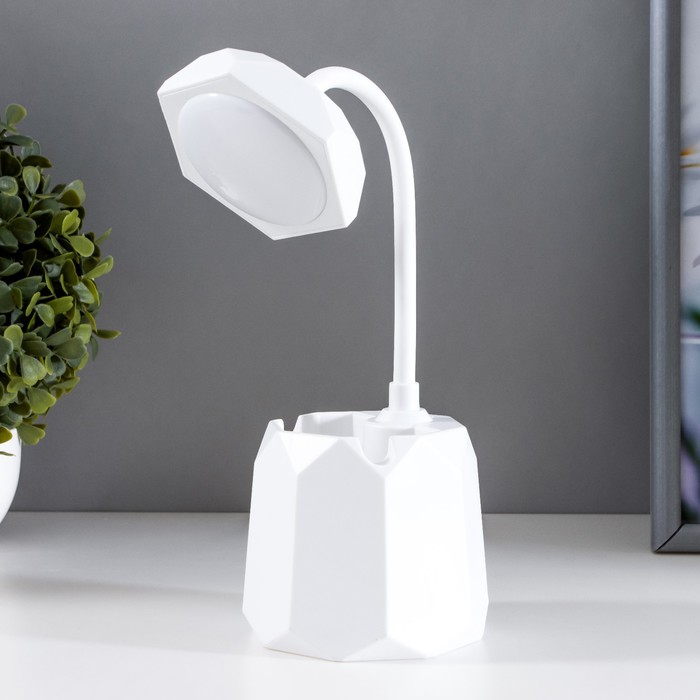 Лампа настольная "Грани" LED 1 режим 4,2Вт USB белый 9х9х32,5 см RISALUX - Фото 1