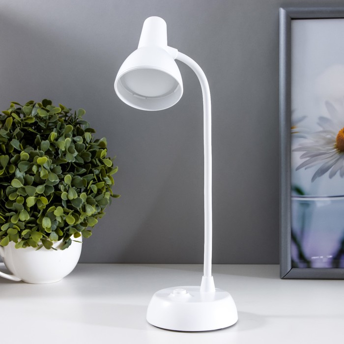 Лампа настольная «Моно» LED 1 режим 1 Вт 3AA белый 8×8×32 см - Фото 1