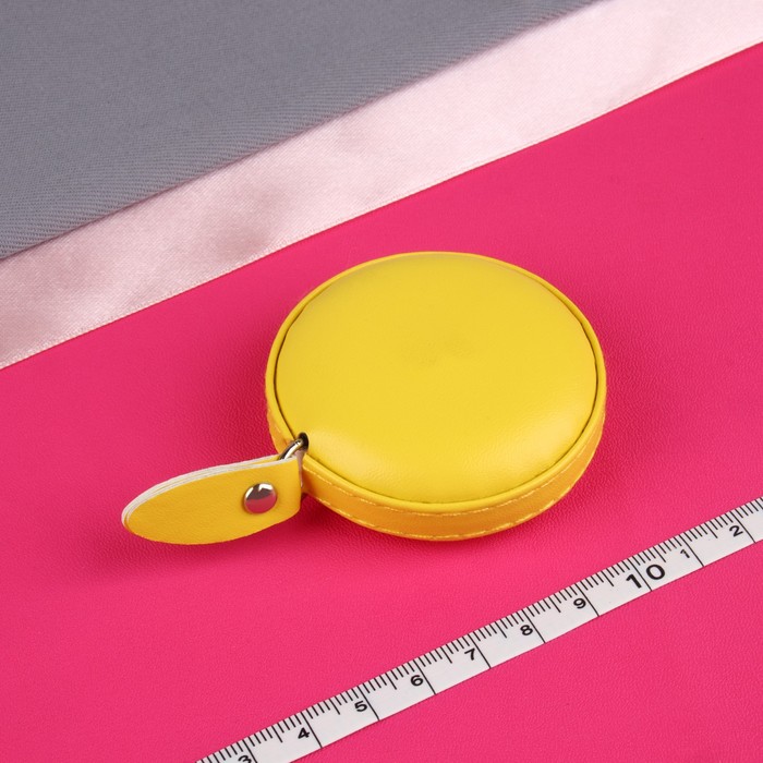 Сантиметровая лента-рулетка портновская, искусственная кожа, 150 см (см/дюймы), цвет жёлтый