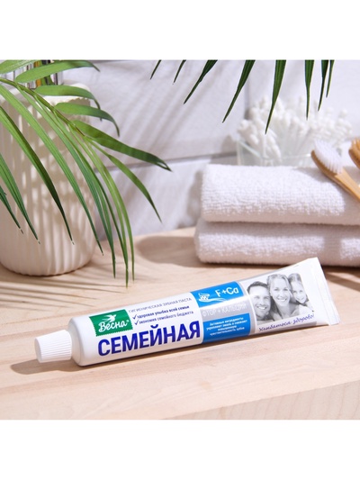Зубная паста «Весна», фтор + кальций, для всей семьи, 90 г
