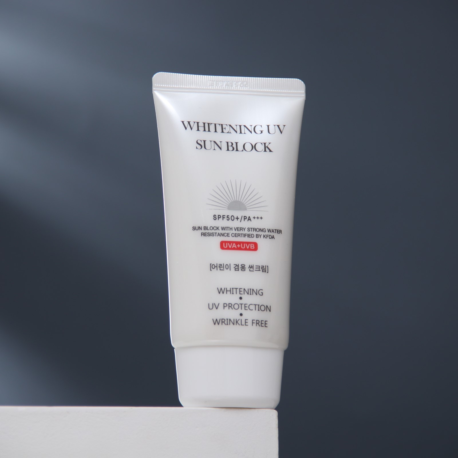 Выбеливающие спф. Whitening UV Sun Block. Whitening UV Sun Block spf50. Jigott Whitening UV Sun Block. Jigott Whitening UV Sun Block Cream spf50 pa+++