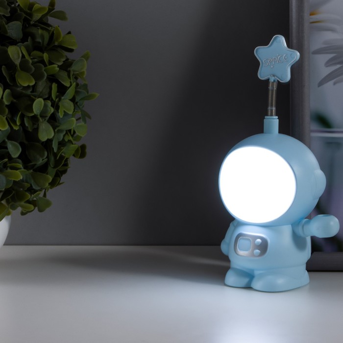 Настольная лампа "Астронавт со звездой" МИКС LED 3Вт USB АКБ 9х7х19 см RISALUX - фото 1906007241