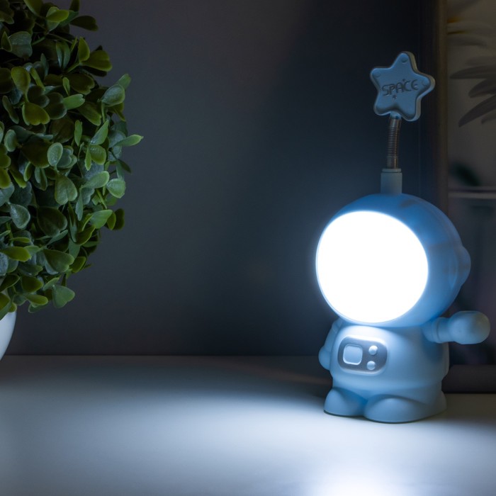 Настольная лампа "Астронавт со звездой" МИКС LED 3Вт USB АКБ 9х7х19 см RISALUX - фото 1906007242