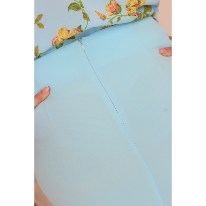 Костюм женский, размер 54 54496