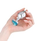 Анальная пробка Оки-Чпоки, серебряная, кристалл голубой, D = 34 мм - Фото 5