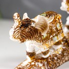 Фигурка полистоун «Три белых слона с попоной из арабского ковра на роге», 9×4×17.5 см - фото 35834442