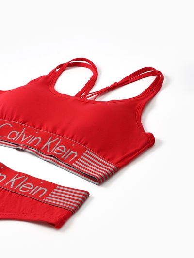 Комплект женский (топ с тонкими лямками, трусы), цвет красный МИКС, размер 46-48