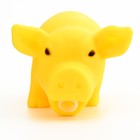 Игрушка хрюкающая "Веселая свинья" для собак, 15 см, жёлтая - фото 10283381