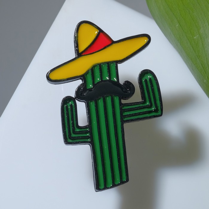 Брошь «Кактус» с усами и в шляпе, цвет жёлто-зелёный в чёрном металле - Фото 1