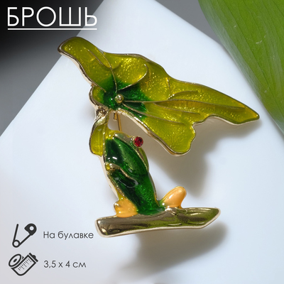 Брошь «Лягушка» с листиком, цвет зелёный в золоте