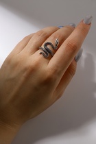 Кольцо «Змея» изогнутая, цвет чернёное серебро, безразмерное - Фото 2
