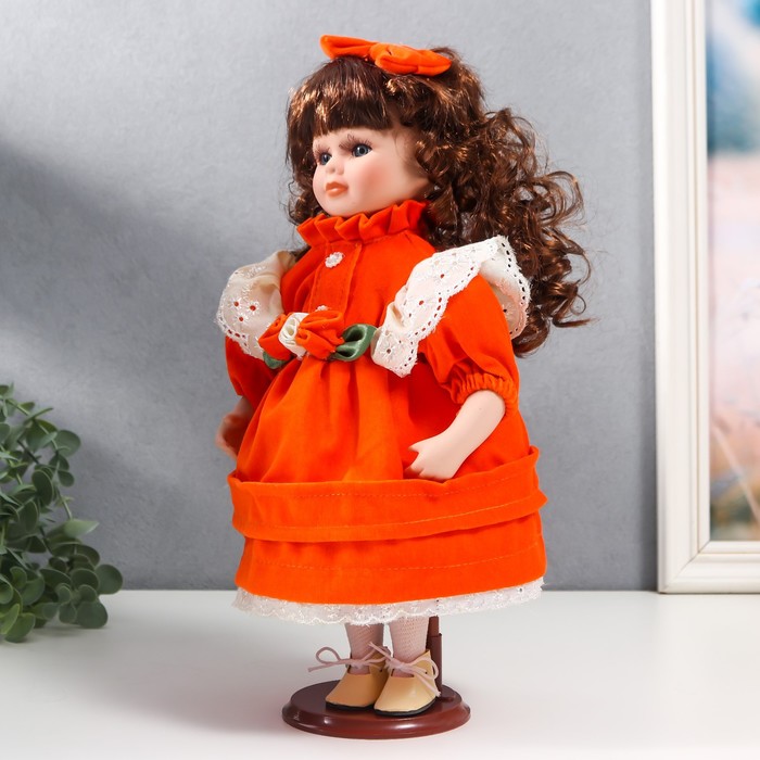 Кукла коллекционная керамика "Агата в ярко-оранжевом платье и банте, с рюшами" 30 см - фото 1901617079