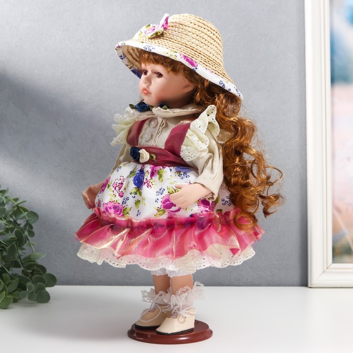 Кукла коллекционная керамика "Женечка в платье с цветами, в соломенной шляпке" 30 см - фото 1901617102