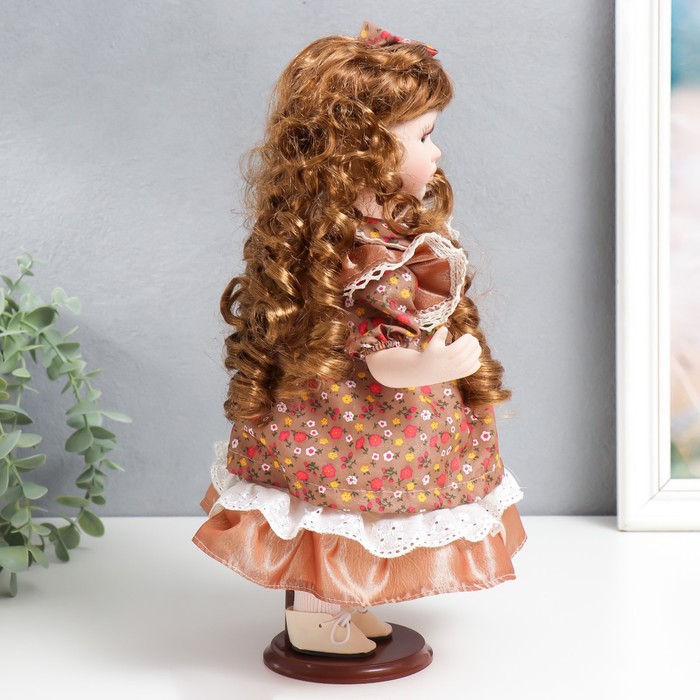 Кукла коллекционная керамика "Тося в платье с мелкими цветочками, с бантом в волосах" 30 см   758617 - фото 1901617113