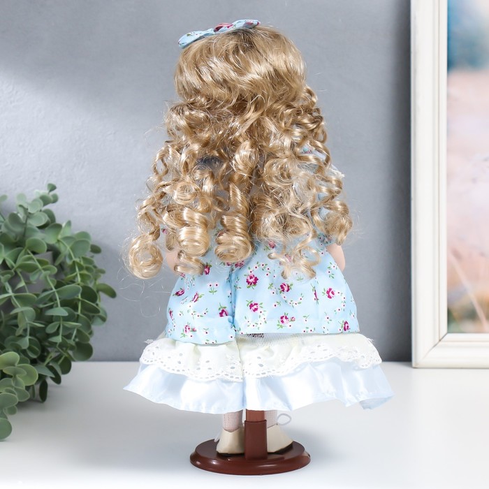 Кукла коллекционная керамика "Тося в голубом платье с цветочками, с бантом в волосах" 30 см   758617 - фото 1898670623