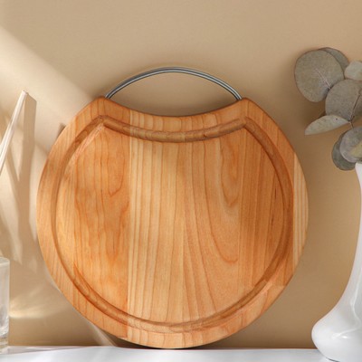 Доска разделочная деревянная с металлической ручкой Adelica, d=20×1.8 см, пропитана минеральным маслом, берёза