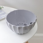 Кашпо для цветов с автополивом «Ракушка», 2.4 л, d=22 см, h=10.5 см, серое - Фото 3