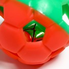 Игрушка резиновая "Футбольный мяч" с бубенчиком, 6 см, оранжевый/зелёный - фото 6623577