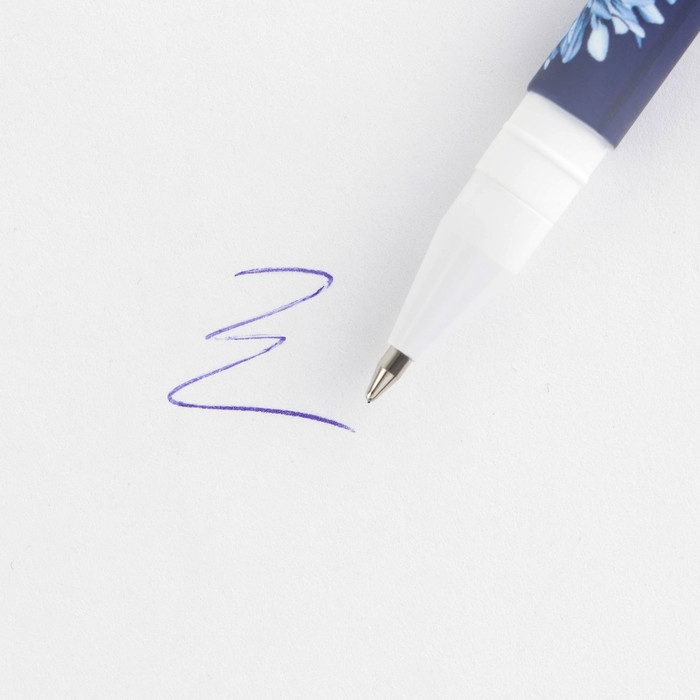 Ручка с колпачком и нанесением soft-touch «Любимому учителю», синяя паста 0.7 мм - фото 1882440555