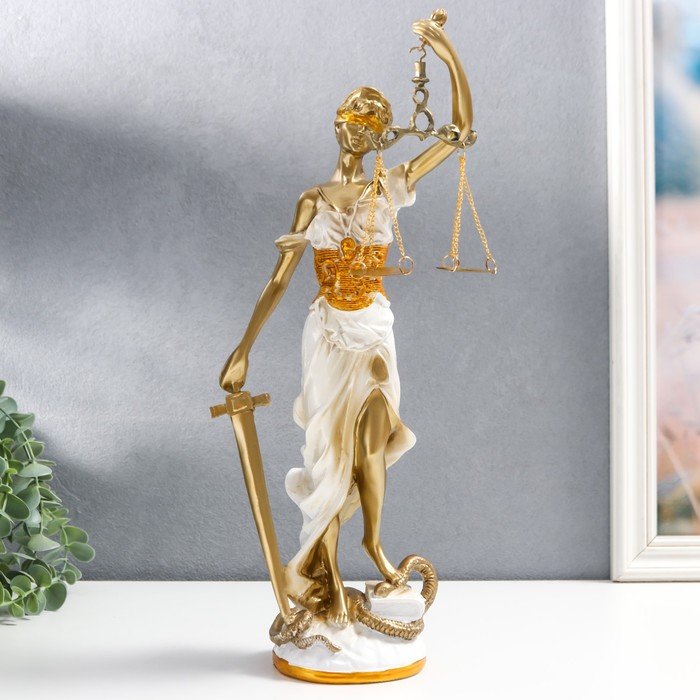 Сувенир полистоун "Богиня Фемида - Правосудие" белый с золотом 38х9х9 см - Фото 1