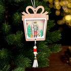 Новогодний декор с подсветкой «Щелкунчик и подарок» 8,5 × 1 × 11см - фото 5978623