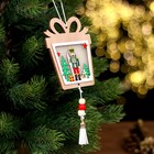 Новогодний декор с подсветкой «Щелкунчик и подарок» 8,5 × 1 × 11см - фото 9584808