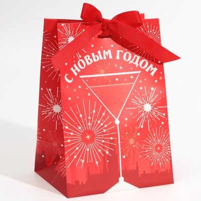 Пакет подарочный новогодний с лентой «Бокал», 13×19×9 см