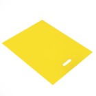 Пакет полиэтиленовый с вырубной ручкой, Желтый 40-50 См, 30 мкм - Фото 2