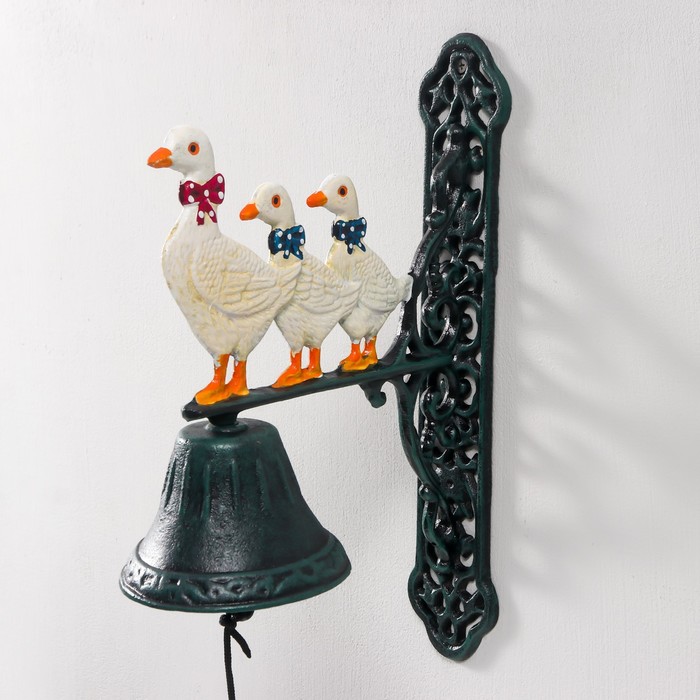 Колокол сувенирный чугун "Три гуся" цветной 35,7х12,3х23,7 см - Фото 1