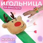 Игольница на браслете «Олень», 23×7 см, зелёная, коричневая - Фото 1