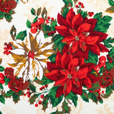 Скатерть новогодняя «Доляна. Новогодние украшения», 145×220 см, 100% п/э