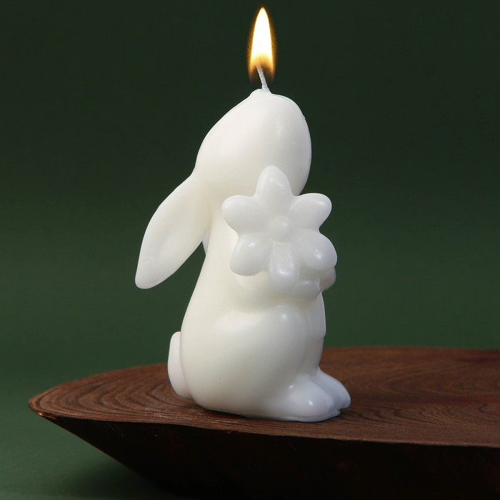 Свеча формовая «Зайчик», без аромата, 5 х 5,5 х 9,5 см.
