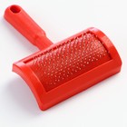 Пуходёрка малая, 8.5×13 см, полукруглая, с каплями, пластик, красная - Фото 3