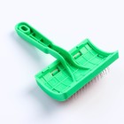 Пуходёрка малая, 8.5×13 с, полукруглая, с каплями, пластик, зелёная - Фото 2