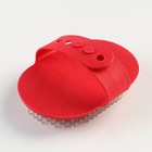 Расчёска-наладонник для вычесывания шерсти, 13×8.5 см, с металлическими зубьями, пластик, красная - Фото 2